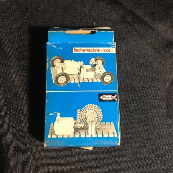 Vintage Fischertechnik 05 Motor Parts Kit For Building Models Germany 1960's - Picture 2 of 3